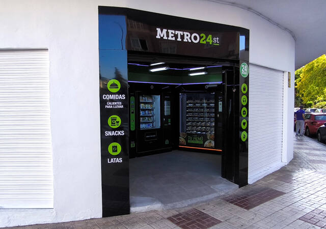METRO24st abre su tercera tienda en Málaga