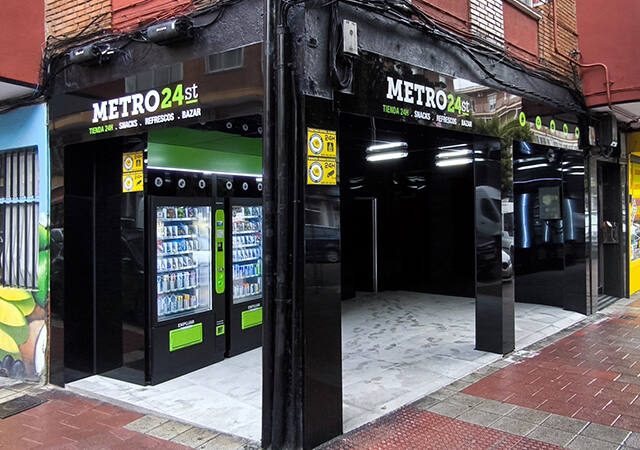 METRO24st estrena nueva tienda en Valladolid