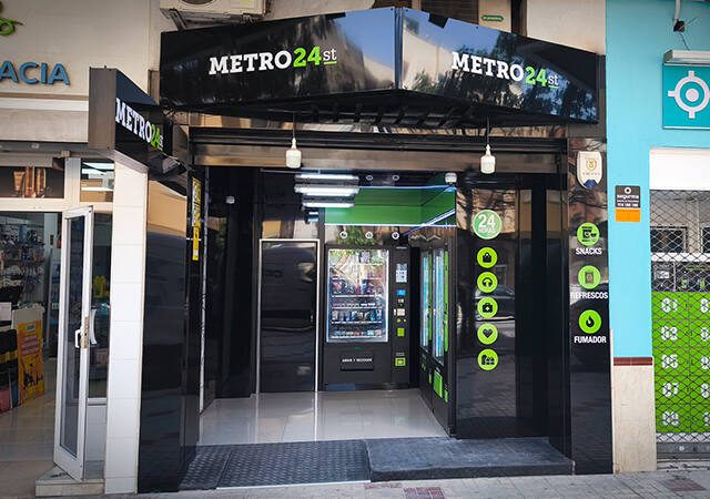 ¡Nueva tienda METRO24st en Málaga!