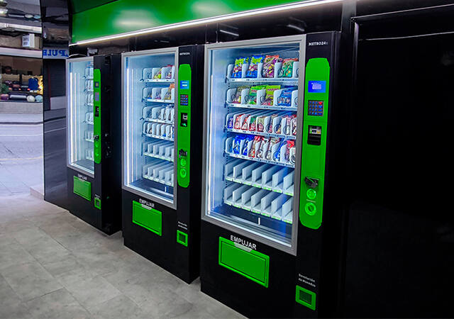 Gijón estrena tienda 24h: descubre la nueva METRO24st automatizada